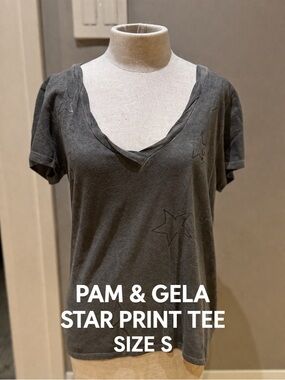 Pam & Gela Star Print Tee Charcoal Gray V-Neck Soft Washed T-Shirt Size Small